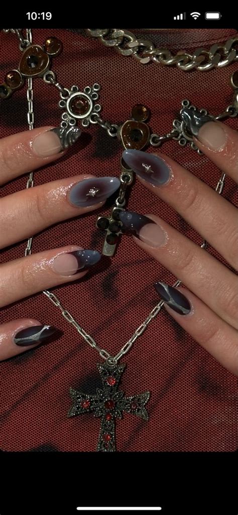 Pin By Ari On Nail Inspo Bruh In Grunge Nails Cute Gel Nails