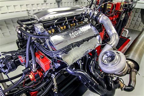 How Mike Moran Makes 5 300 HP With His Twin Turbo Billet Hemi Hot Rod