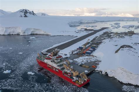 Polar research ship sets sail to study impacts of climate change on ...