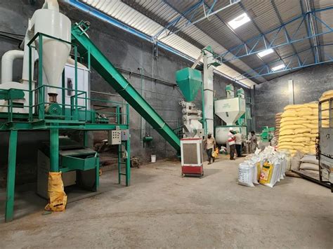 Semi Automatic Cattle Feed Pellet Plants At Best Price In Khanna