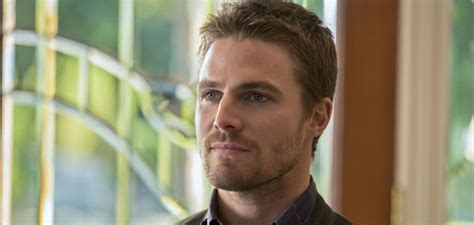 Arrow Stephen Amell Promette Un Finale Felice Per Lo Show