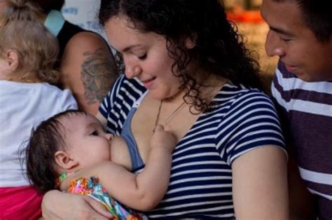 5 Ways Dads Can Help Moms Breastfeeding In Public TheAsianParent