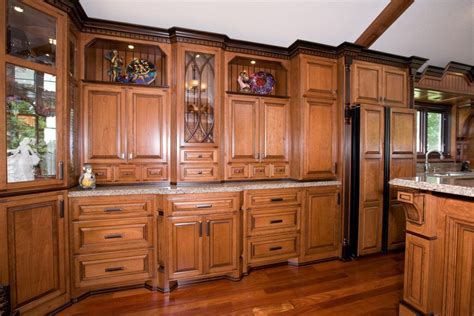 How Do You Like These Luxury Craftsman Style Cabinets With Encased