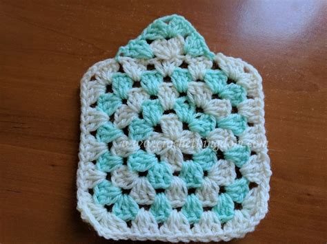 Interesting Granny Square Blanket Tutorial ⋆ Crochet Kingdom