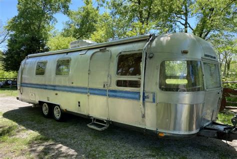 1984 Airstream 31FT Excella Limited For Sale In Tulsa Airstream