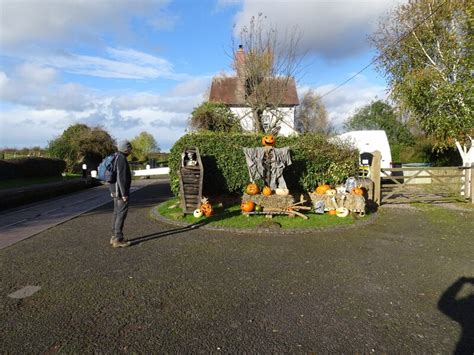 Halloween At The Bratch Gordon Griffiths Cc By Sa Geograph