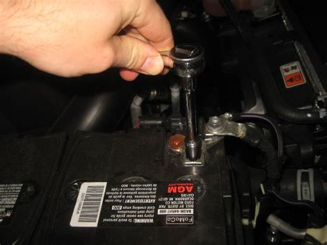 Battery For 2013 Ford Expedition Replace A Battery Terminal For A 2015 Ford Explorer