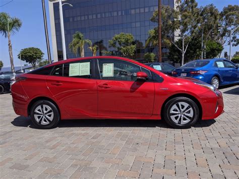 Certified Pre Owned 2018 Toyota Prius Two Hatchback In Long Beach P17011 West Coast Toyota