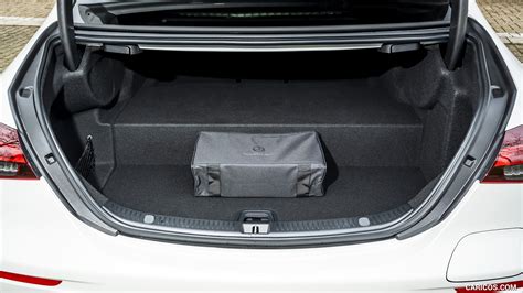 2021 Mercedes Benz E 300 E Plug In Hybrid Uk Spec Trunk Caricos