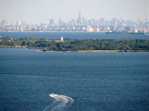 New York Boating Guide - Boatsetter