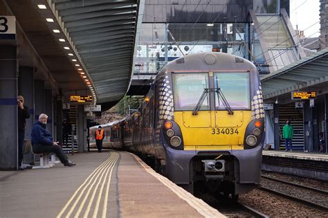 Scotrail Class 334 At Edinburgh Haymarket Tony Winward Flickr