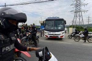 Trasladan A Presos De La C Rcel De Guayaquil Como Medida Preventiva