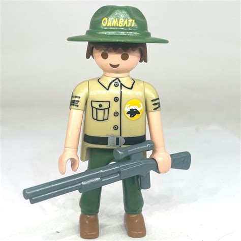 playmobil S10 chasseur forestier
