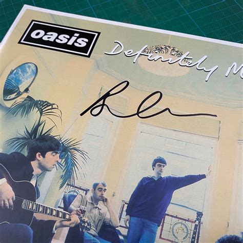 Oasis Definitely Maybe