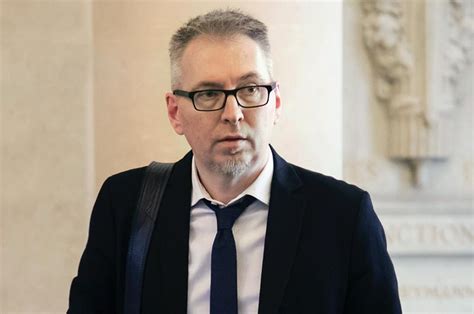 Qui est Stéphane Claireaux lélu agressé par des anti passe sanitaire