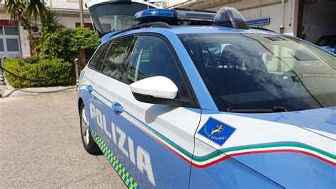 Taranto Favoreggiamento Prostituzione Tre Arresti Della Polizia