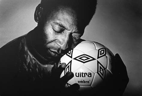 November 20, 1969- Pele scores 1000th goal - The Declaration