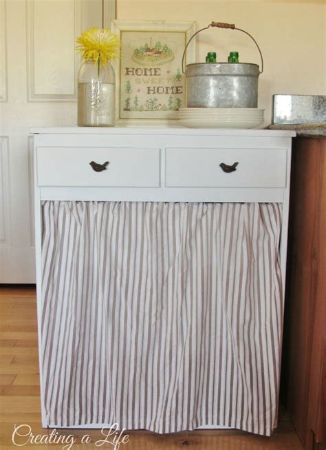 18 DIY Farmhouse Kitchen Ideas on a Budget | Hometalk