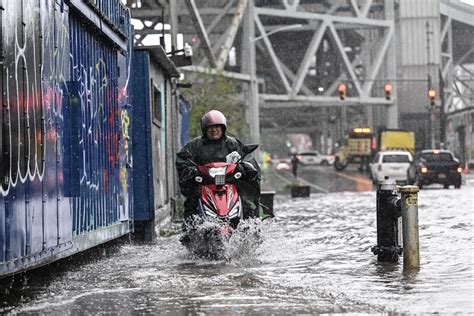 NYC Flooding: Unreal Images of Brooklyn Roads Turned Into Rivers This ...