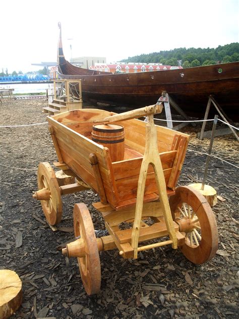 Saga Oseberg Viking Cart Front View And Would It Be Food Flickr