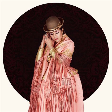 Cholitas, the revenge of a generation - PhMuseum