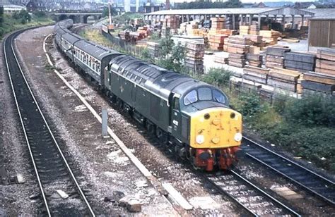 Original Colour Slide Of Green 40122 Br Class 40 Diesel Loco £2 50 Picclick Uk