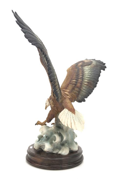 Lot Giuseppe Armani Sea Eagle Sculpture