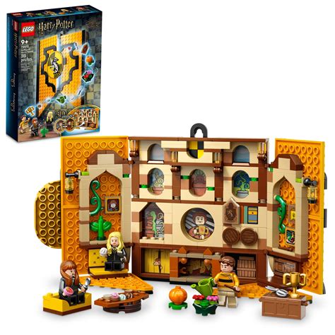 LEGO Harry Potter Hufflepuff House Banner 76412 - Hogwarts Castle ...