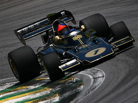 Black & Gold: Lotus 72 F1 | Auto Class Magazine