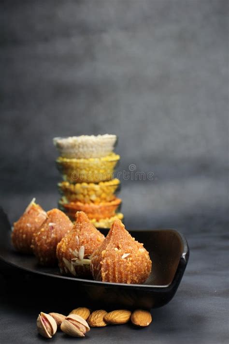 Besan Ke Ladoo Or Motichur Ke Ladoo Or Modak Indian Traditional Sweet