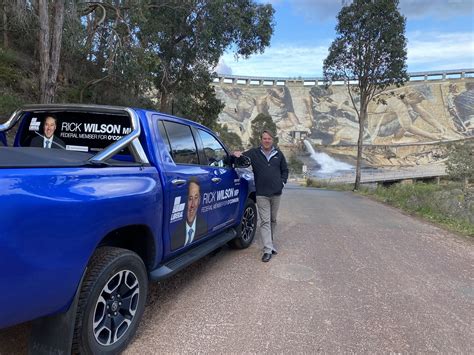 TORNADO IN WESTERN AUSTRALIA 🌪️ A tornado touched down near Frankland