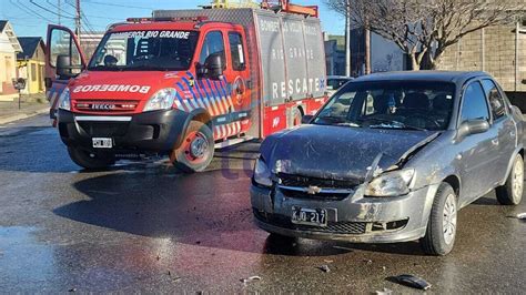 Triple Choque Sin Heridos En Estrada Y Rosales Actualidad Tdf