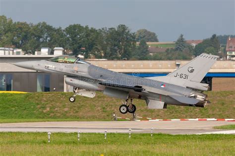 Aviones De Jet Militares Holandeses Reales Del Halcón De Koninklijke