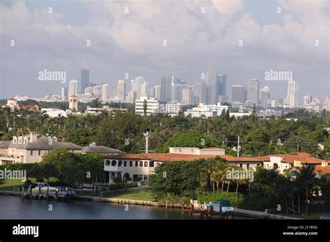 Fort Lauderdale Skyline Panorama Fotografías E Imágenes De Alta