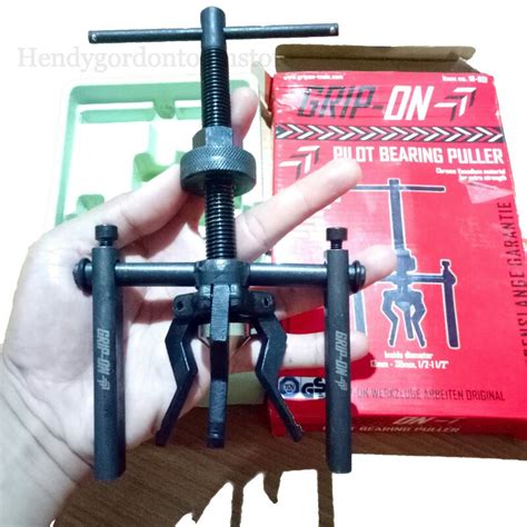 Jual Grip On Pilot Treker Bearing Puller Treker Cabut Alat Pembuka