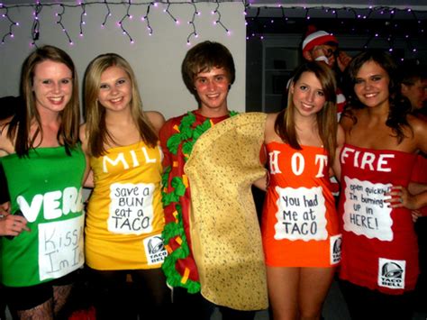 Hot Girls In Hot Sauce Costumes Scott Roberts Hot Sauce Bbq And Spicy Food Blog