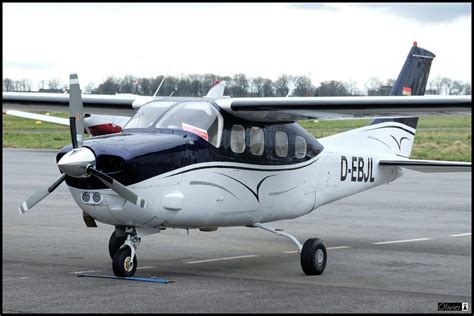 Cessna P N Priv D Ebjl Rennes Rns F Vrier Flickr