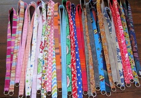 17 Best Diy Lanyard Ideas With Different Stuff All Sands