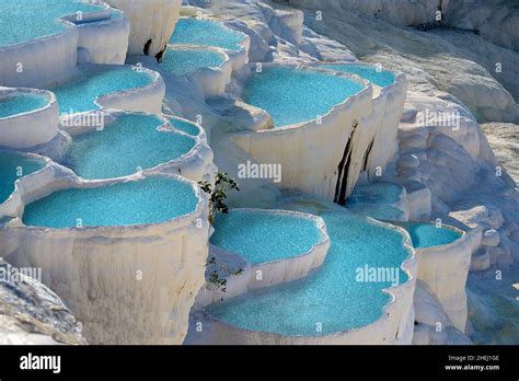 Travertine Sedimentary Rock Hi Res Stock Photography And Images Alamy