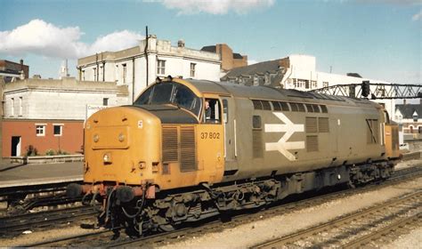 Richard Bywater On Twitter British Rail Refurbished Heavyweight Class 37 7 Diesel Loco 37802