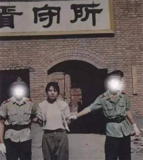 1993年，美女死刑犯任雪，枪决前一直淡定自如，为何突然主动张嘴