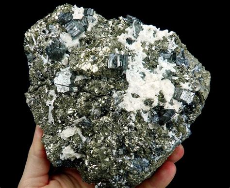 Bournonite Con Sfalerite Arsenopirite E Quarzo Su Pirite Catawiki