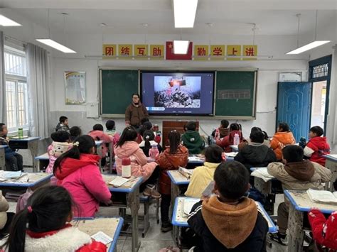 定远县七里塘学校开展国家公祭日主题班会凤凰网安徽凤凰网