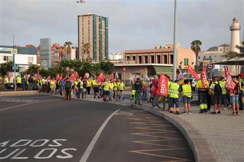 La Huelga De Los Transportistas En Imágenes Canarias7