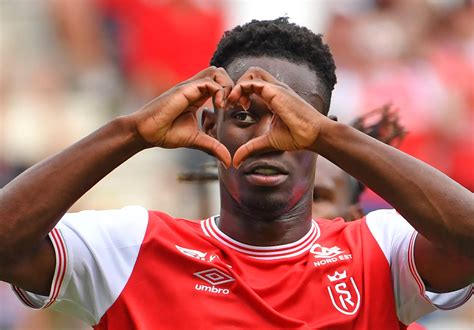 Arsenal S Folarin Balogun Continues To Light Up Ligue With Reims