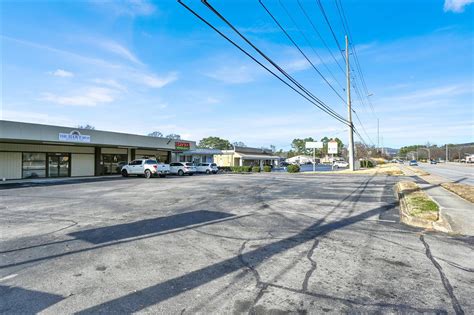 8210 Bailey Cove Rd SE, Huntsville, AL 35802 | Crexi.com