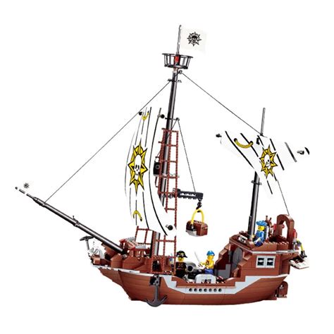 426pcs Pirates Series Building Blocks Revenge No Pirate Ship Bricks