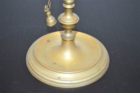 ANCIENNE LAMPE A HUILE BRONZE 4 BECS AVEC ETOUFFOIR OBJET DECO