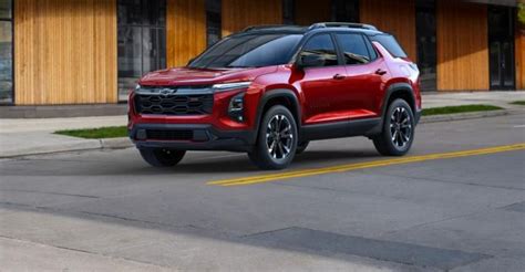 2025 Chevy Equinox Better Brawnier Wardsauto