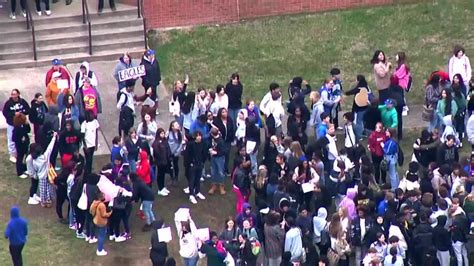 Jcps Students Stage Walkout Over Controversial Lgbtq Bills